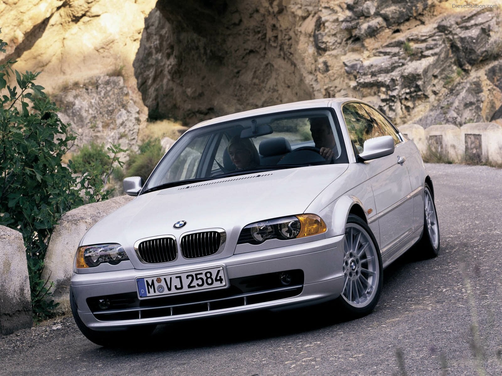 BMW 3 Series (2000)